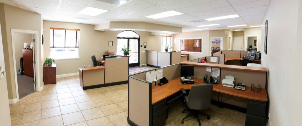 Office furniture neat desk